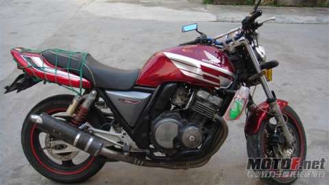 CB400