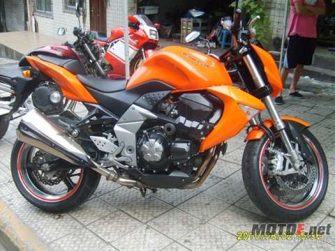 Z1000