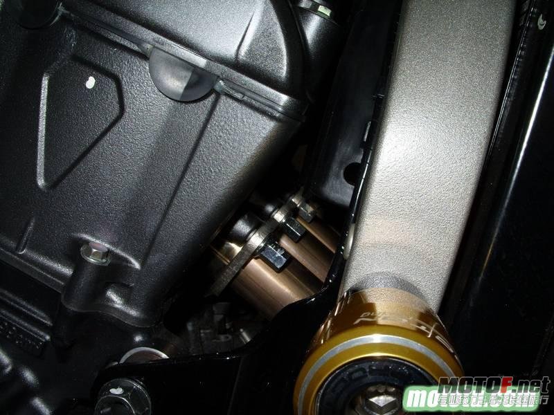 1274963085303101-Honda-CB-600-(Hornet)-[1].jpg