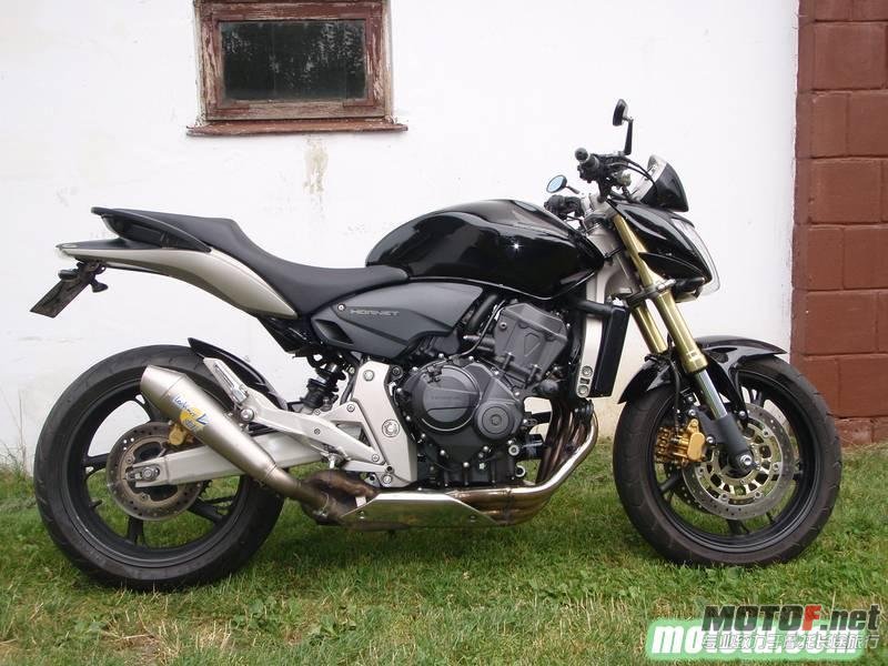 1266501474301885-Honda-CB-600-(Hornet)-[1].jpg