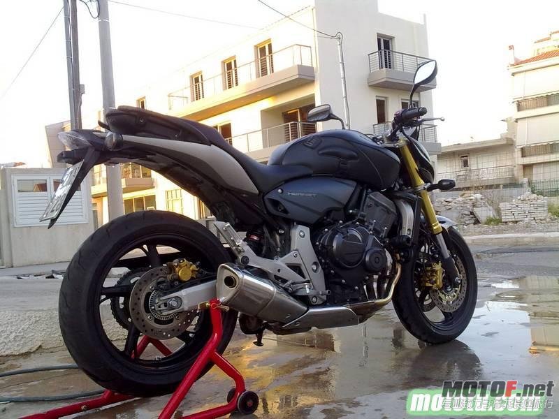 1266501483301895-Honda-CB-600-(Hornet)-[1].jpg