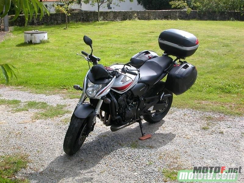 1266925556302188-Honda-CB-600-(Hornet)-[1].jpg