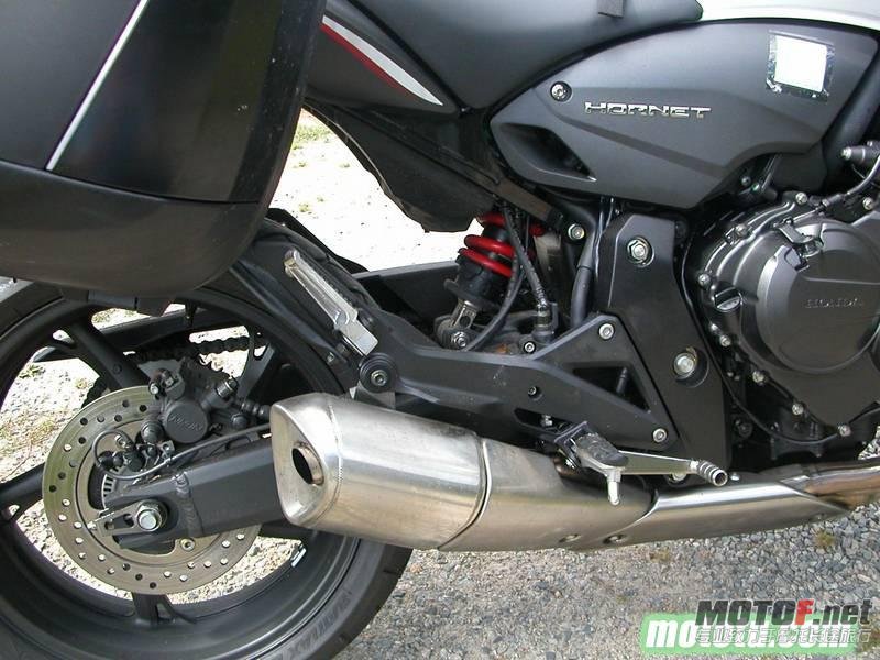 1266925561302192-Honda-CB-600-(Hornet)-[1].jpg
