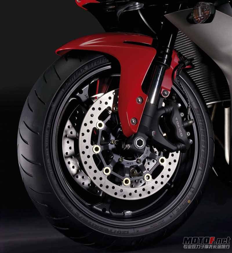 MCB6R20078RH-01.jpg