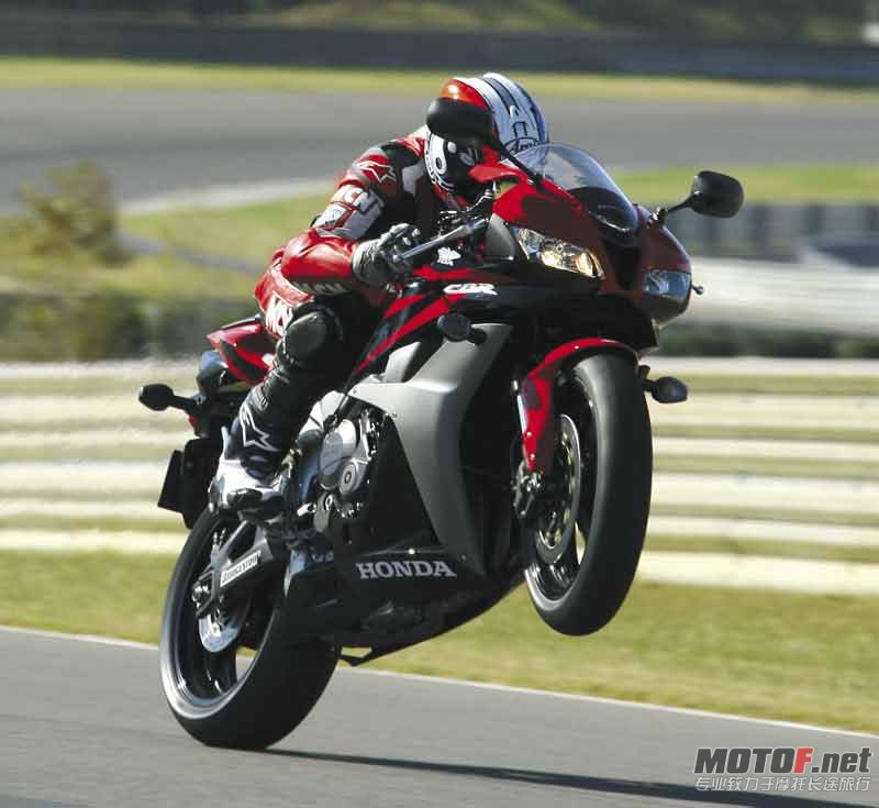 Nov29-CBR6-lead.jpg