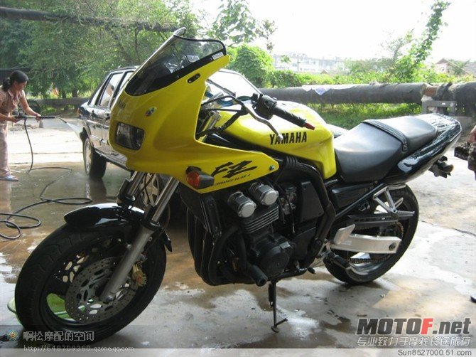 FZ400.JPG