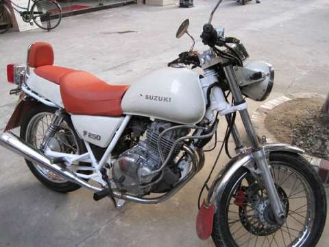 铃木猪250