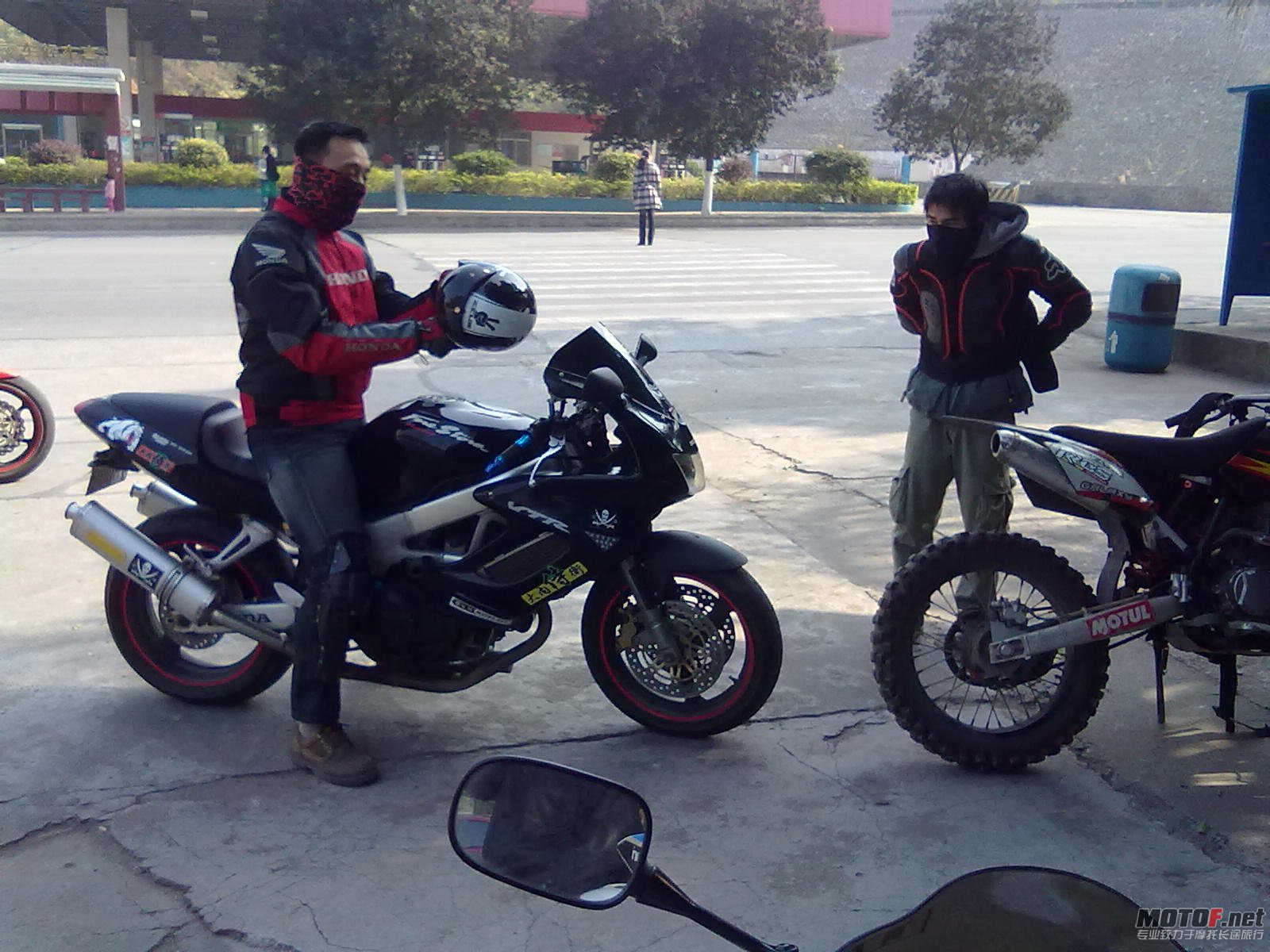 20101120122.jpg