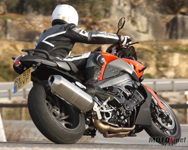 06bmw-k1300-r.jpg