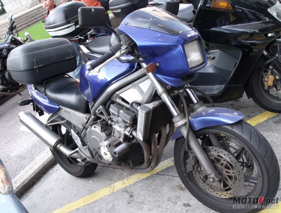 ZOK06_5}ALQ{@1V`HYS%4_9.jpg