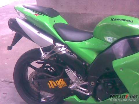 ZX10R