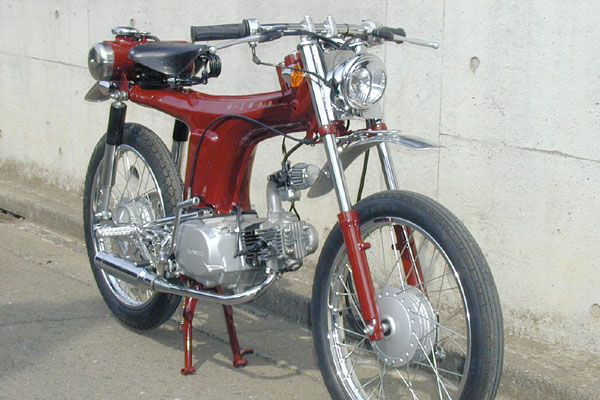 2e-jann_front45.jpg