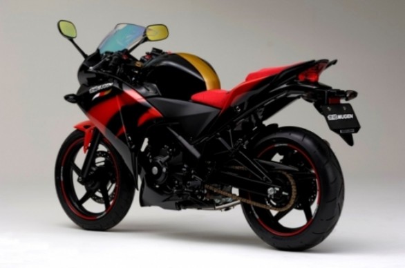 HondaCBR250RMugen2.jpg