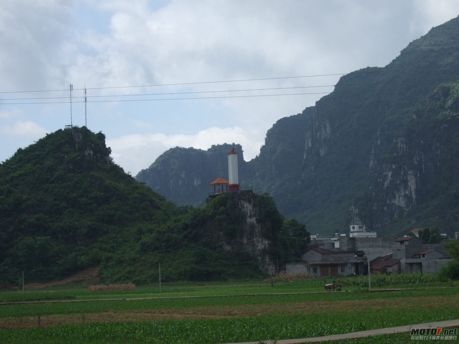 DSCF2733.jpg