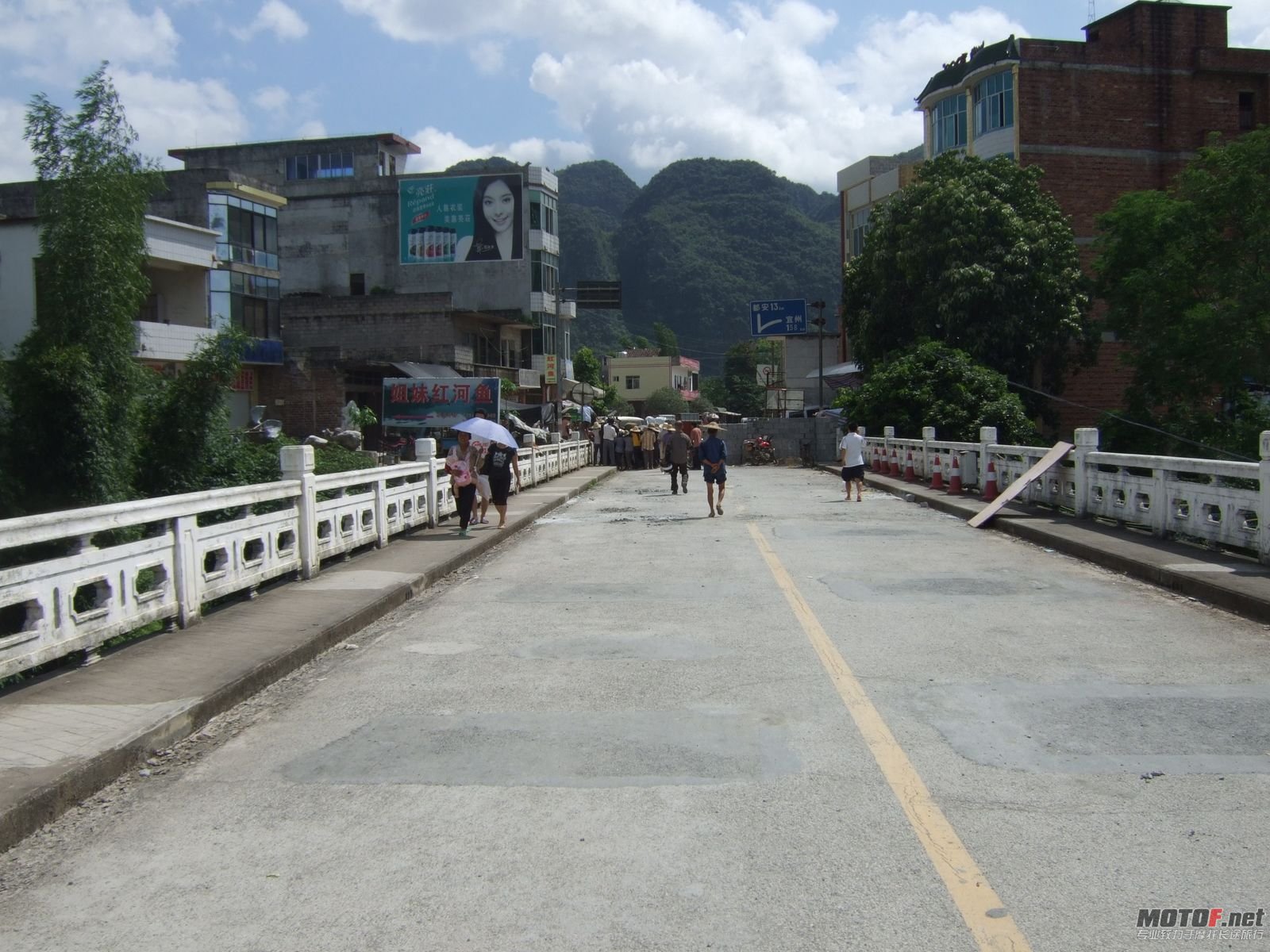 DSCF2755.jpg