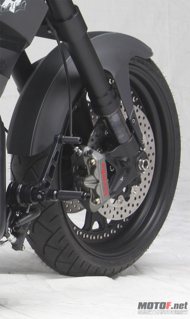 hr-erbacher-the-one-motorcycle-revs-up-for-essen-show-medium_4.jpg
