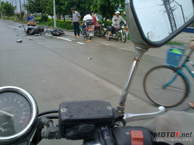 20100728151_1.jpg