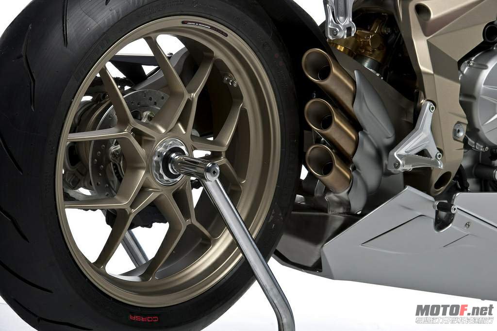 MV Agusta F3 11  2.jpg