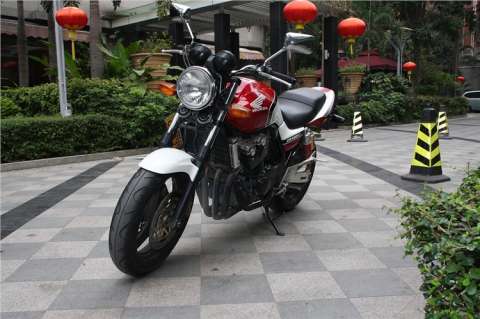 HONDA本田CB400 vtec2
