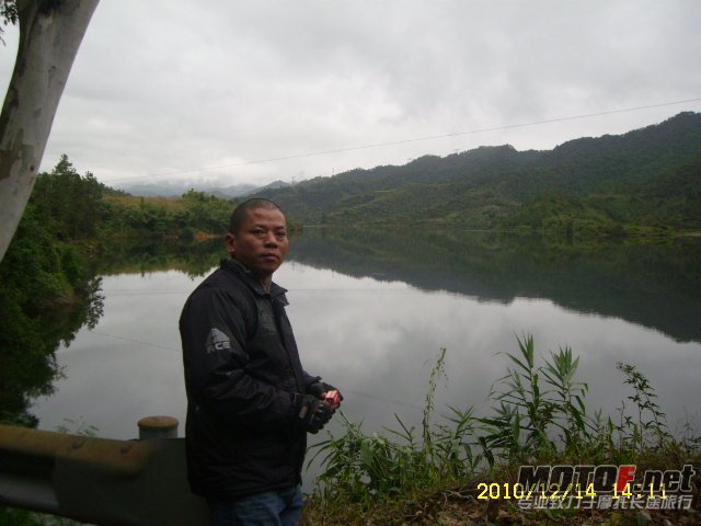 SL701701.JPG
