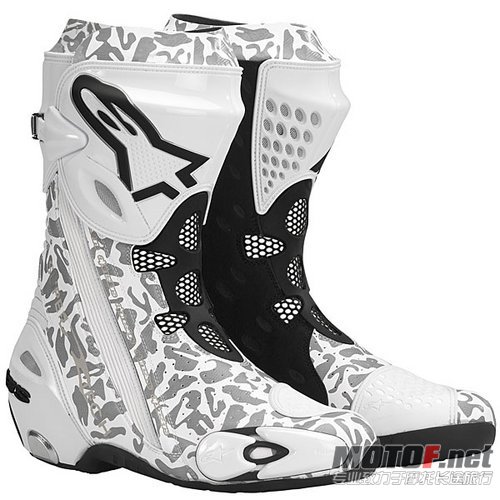 Alpinestars_Supertech_R_Vented_Boots_GP_Tracks_zoom.jpg