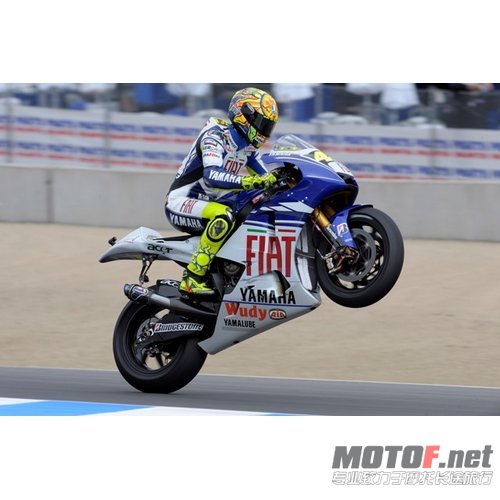 Valentino_Rossi-best-wallpaper_zoom4564.jpg