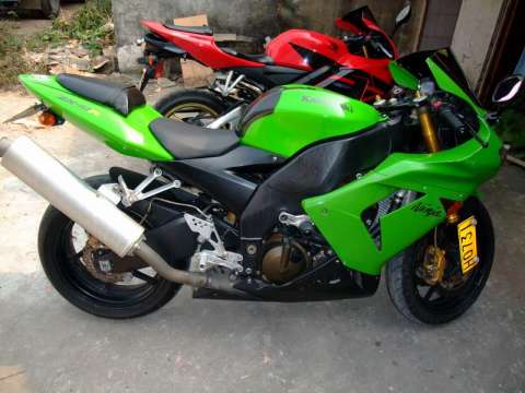 出售ZX10R和05 F5