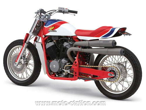 Cobra_Honda_VT750S_Tracker_stpz.jpg