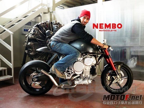 nembo_super32_4.jpg