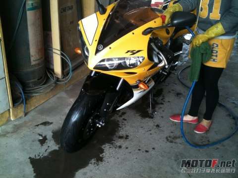 05R1