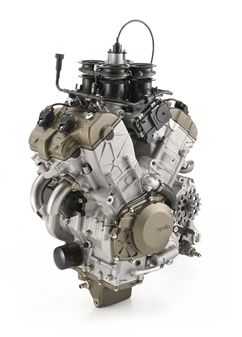 RSV4_Factory (39)_constraintscaled600x337.jpg