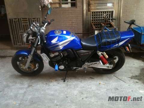 96 CB400