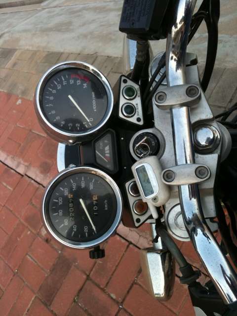XJR400