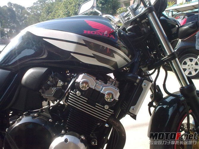 03cb400vtec6..jpg