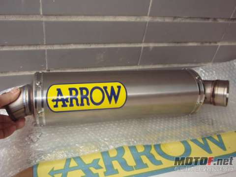 深圳放F5全新ARROW排气尾段一条,价2XXX,