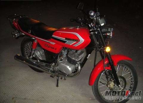 AX-100