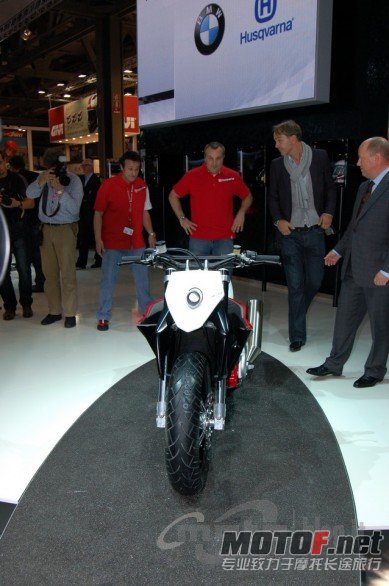 husqvarna_mille3_21.jpg