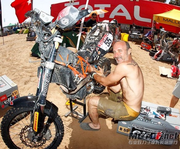 dakar01.jpg
