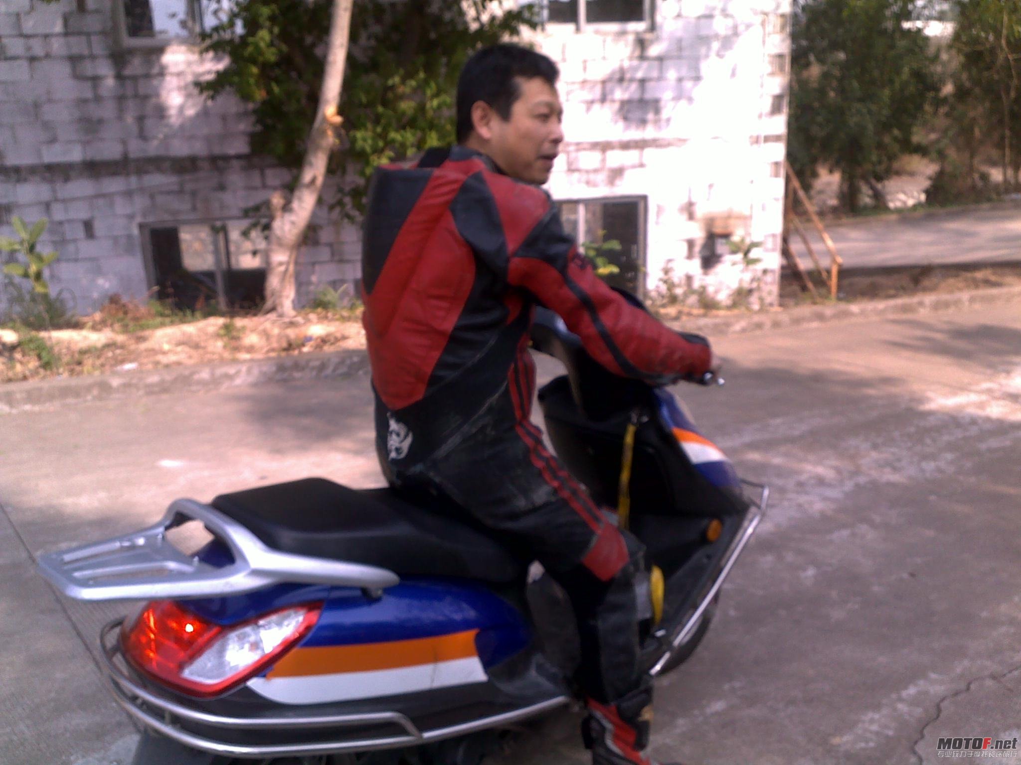 20110108458.jpg