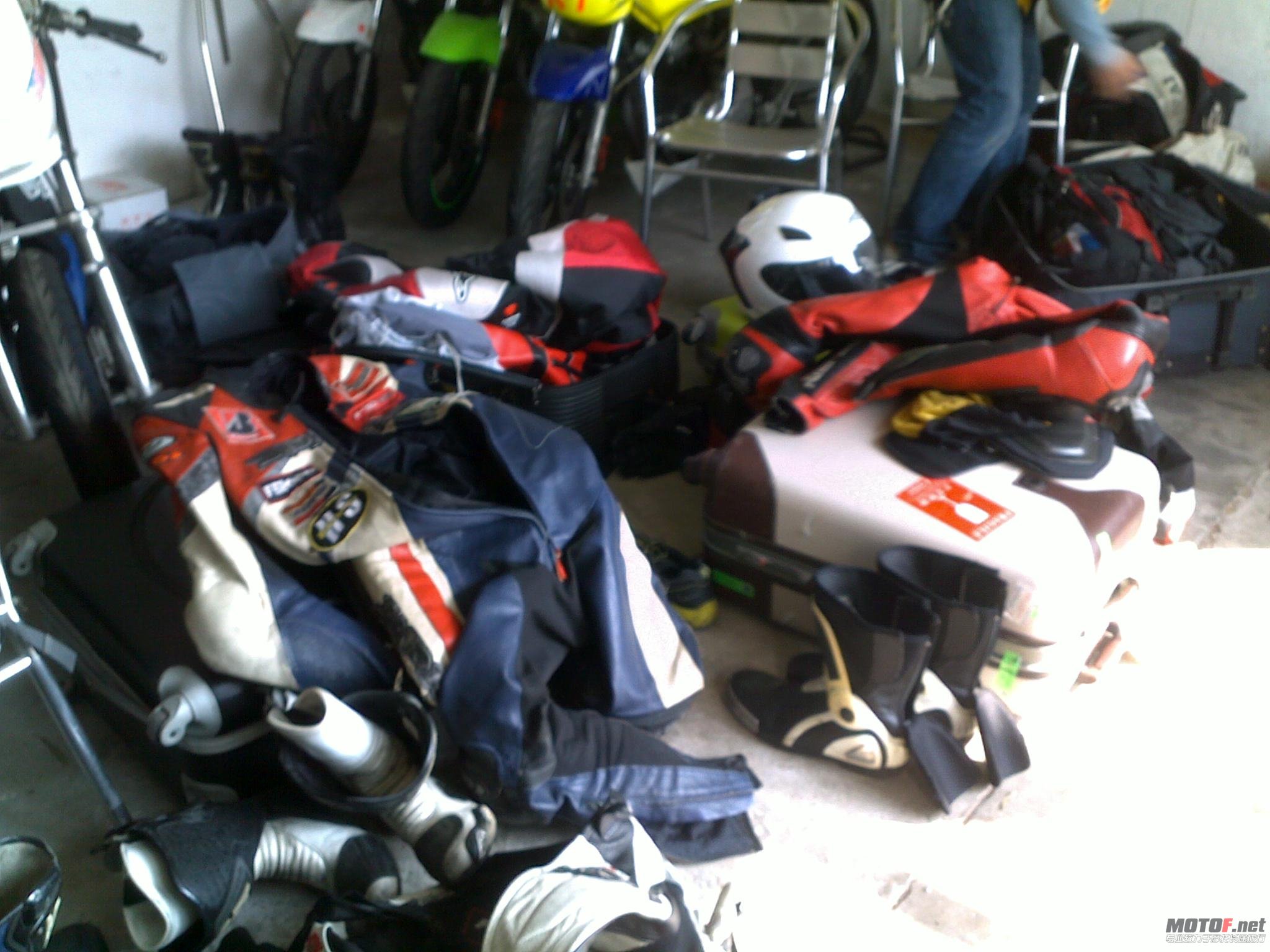 20110108464.jpg