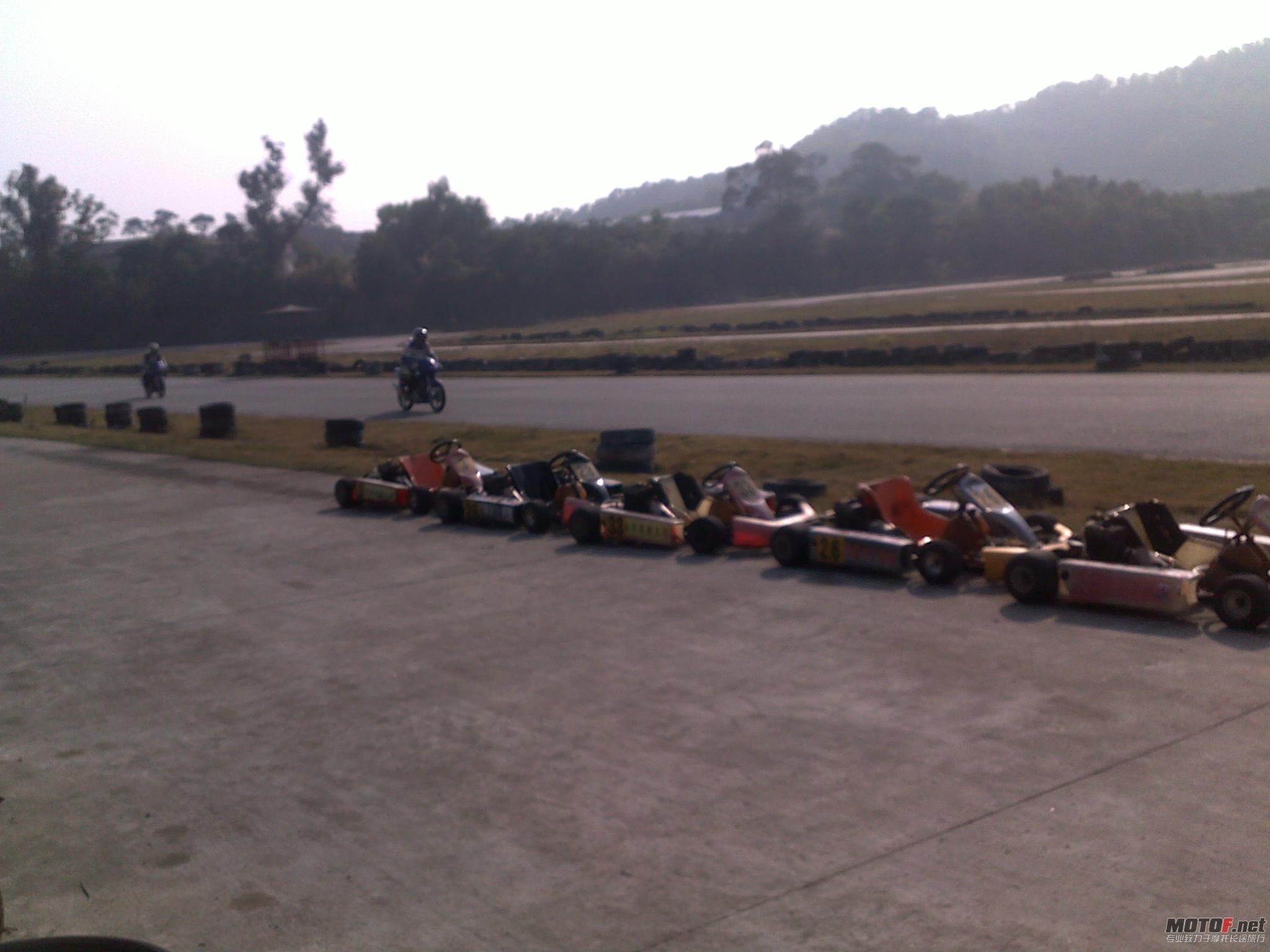 20110108482.jpg