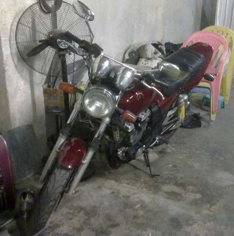 XJR400