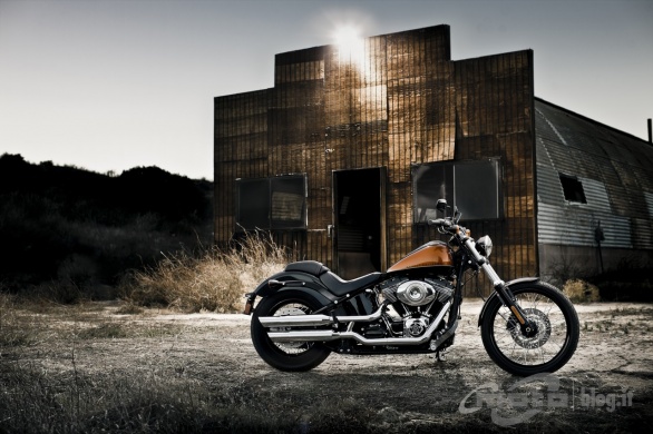 Harley_Blackline_2011_15.jpg