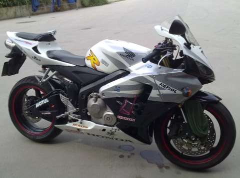 车车卖了.......多谢帮顶.......本田CBR600F5
