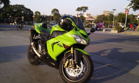 04年10R