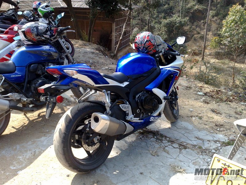 20110129444.jpg