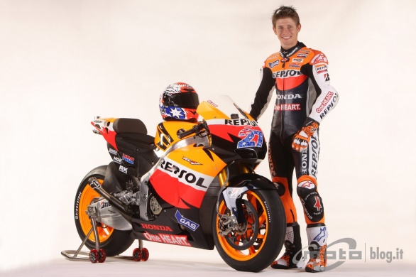 repsol_honda_team_2011_08.jpg