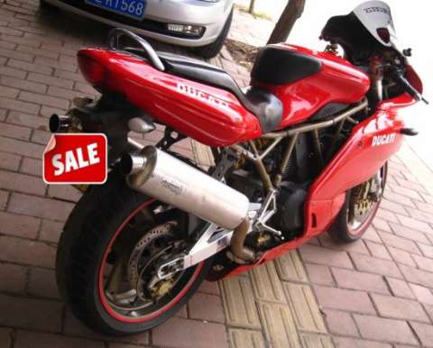 杜卡迪900SS
