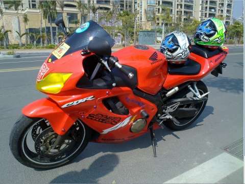 CBR600