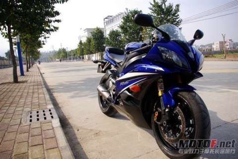 R6